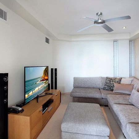 Peppers Noosa Resort And Villas Zewnętrze zdjęcie A home theater