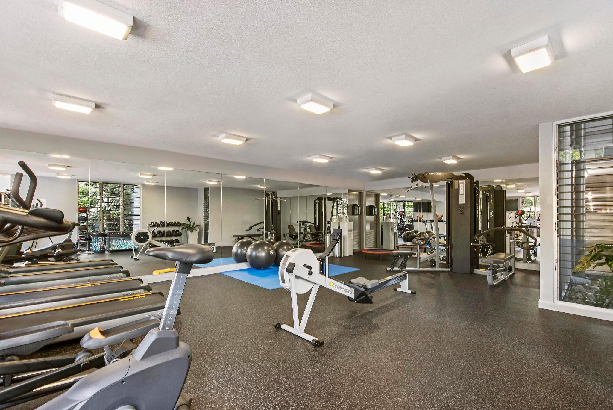 Peppers Noosa Resort And Villas Zewnętrze zdjęcie The gym at the University of Bath