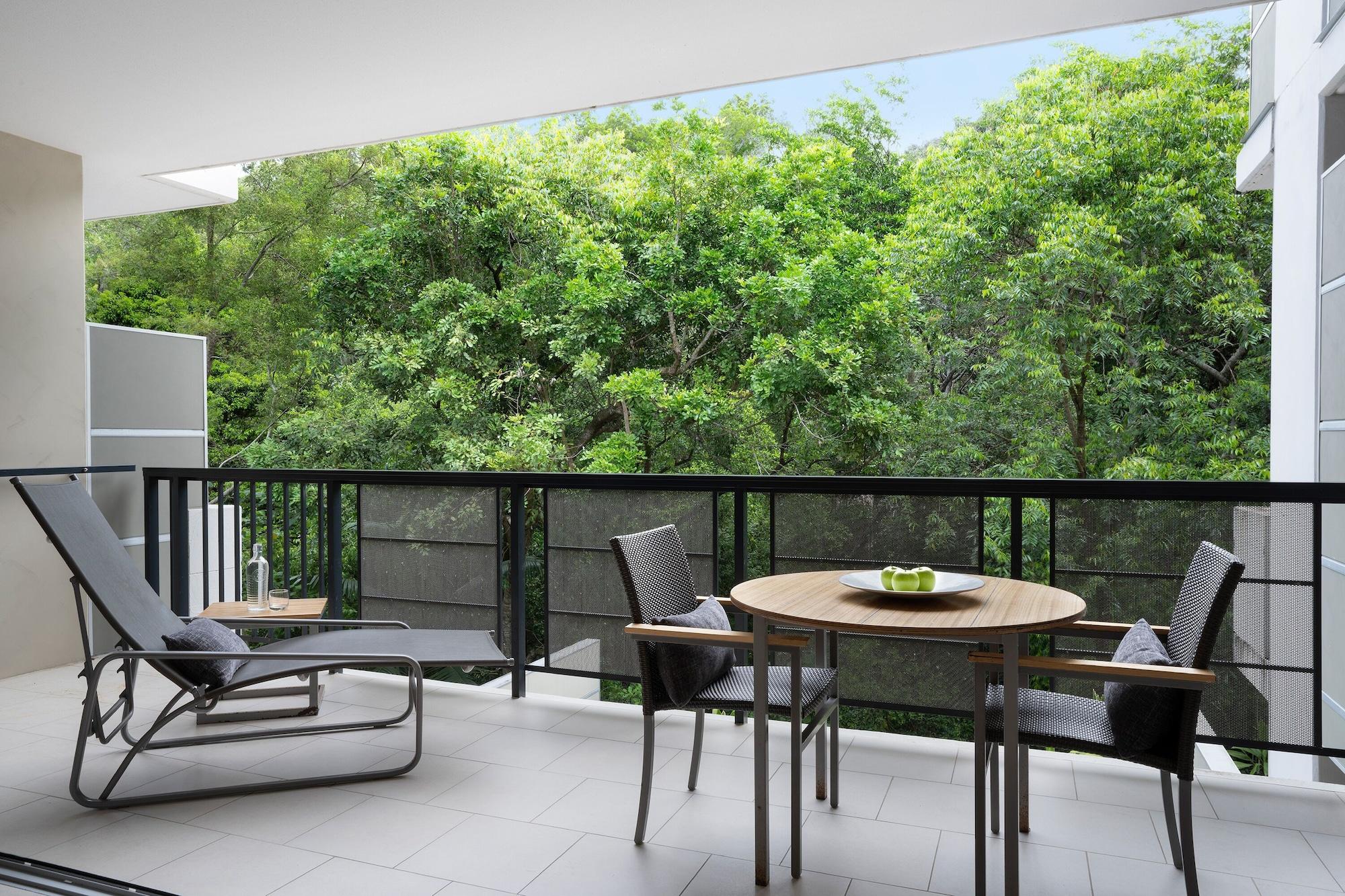 Peppers Noosa Resort And Villas Zewnętrze zdjęcie A balcony