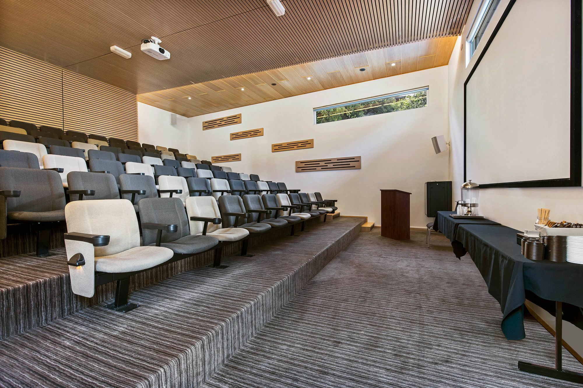 Peppers Noosa Resort And Villas Zewnętrze zdjęcie The lecture theatre